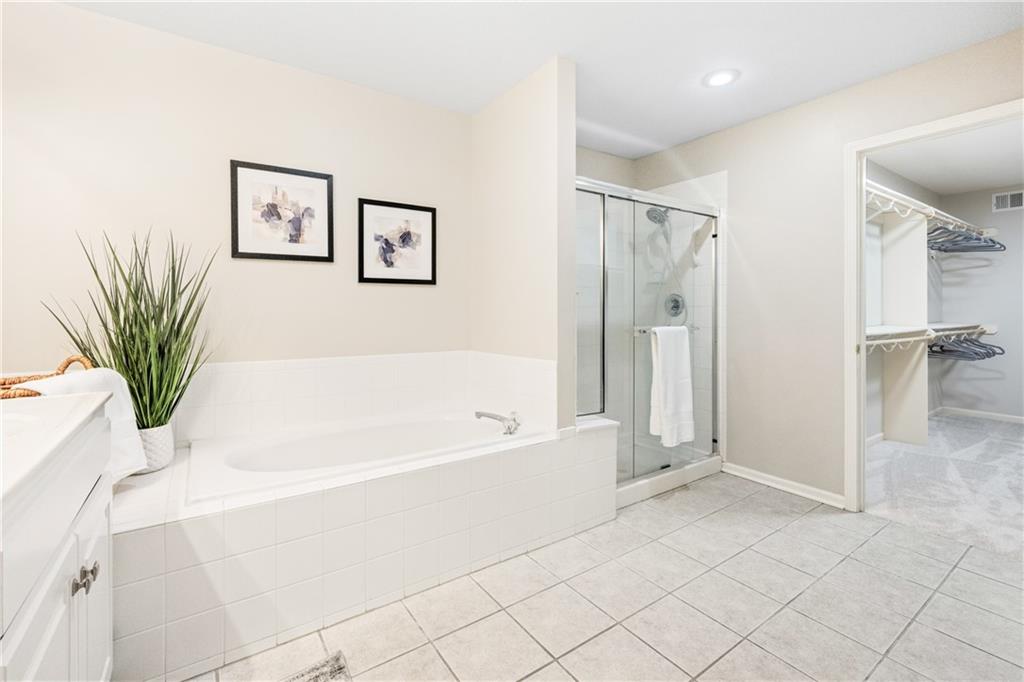 15183 S Greenwood Street Unit: 2700