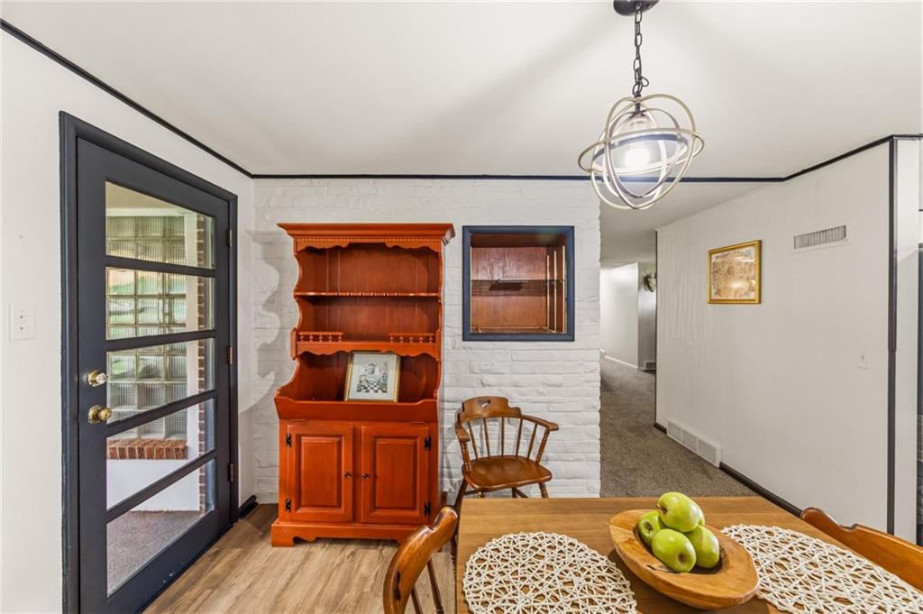 5 Sunset Lane