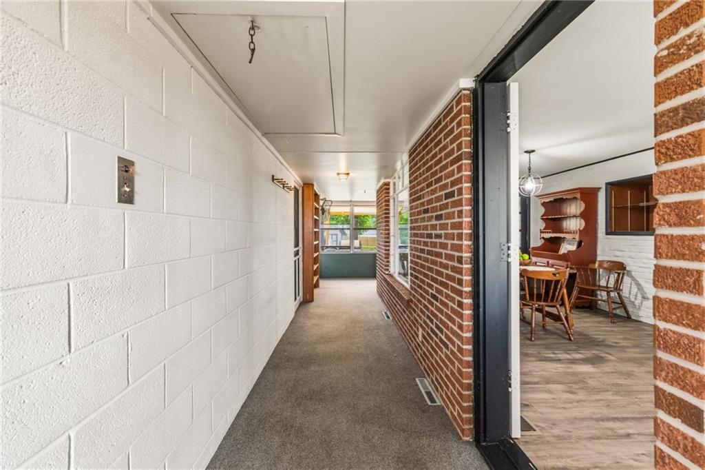 5 Sunset Lane