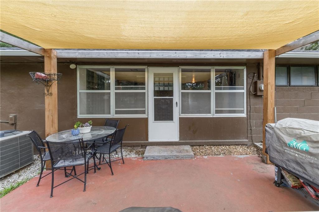5 Sunset Lane