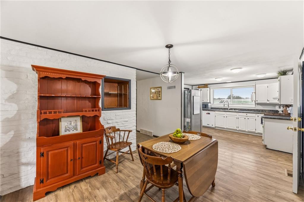 5 Sunset Lane