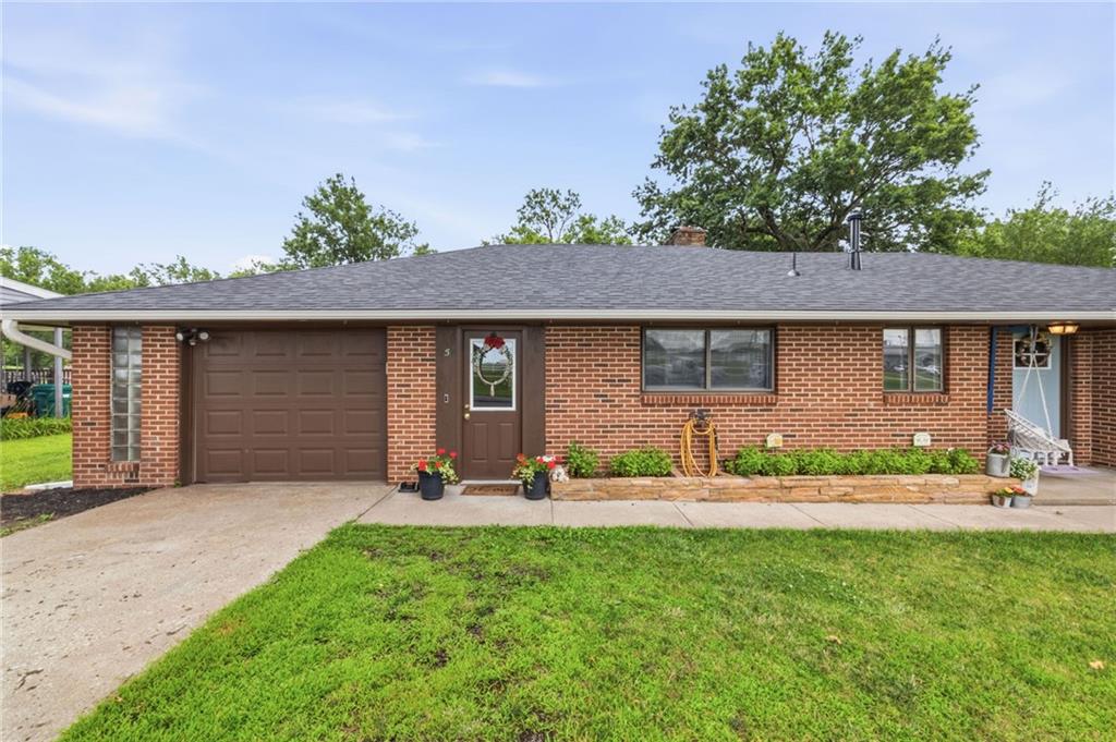 5 Sunset Lane