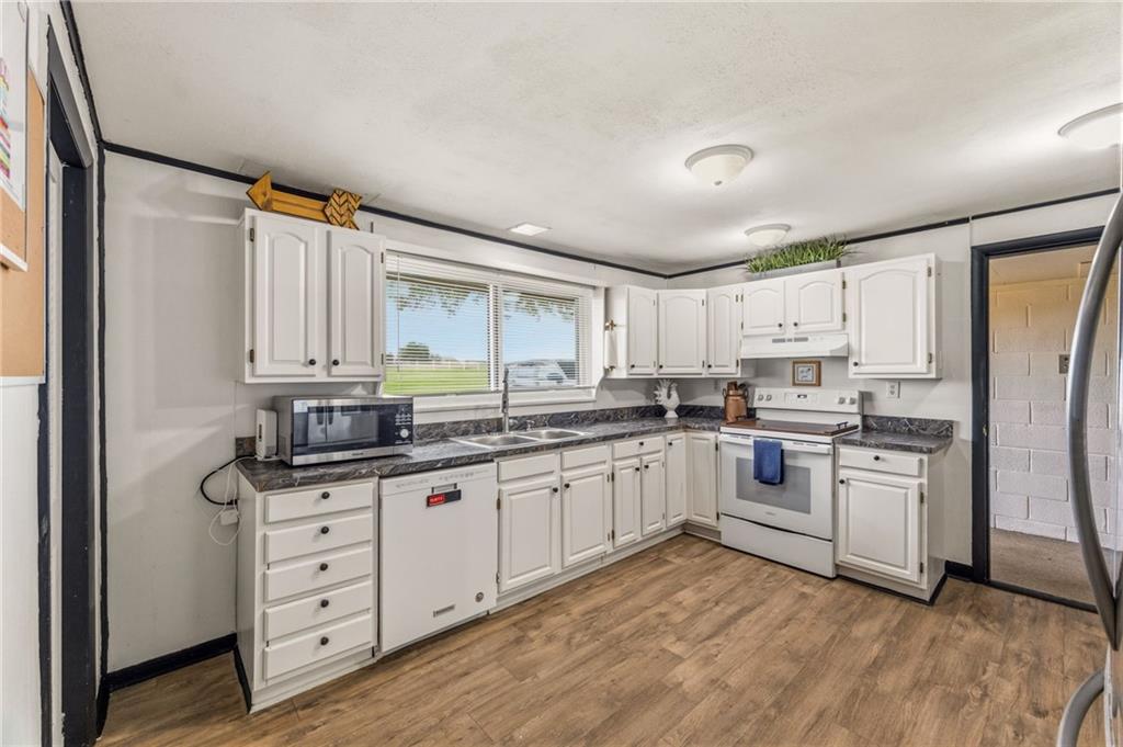 5 Sunset Lane