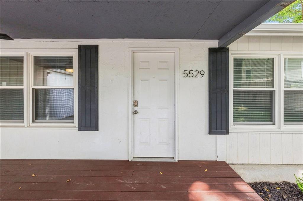 5529 Outlook Street