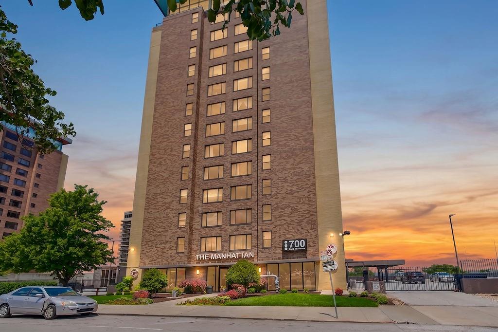 700 E 8th Street Unit: 5K