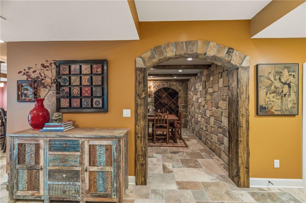 7435 Deer Ridge Drive