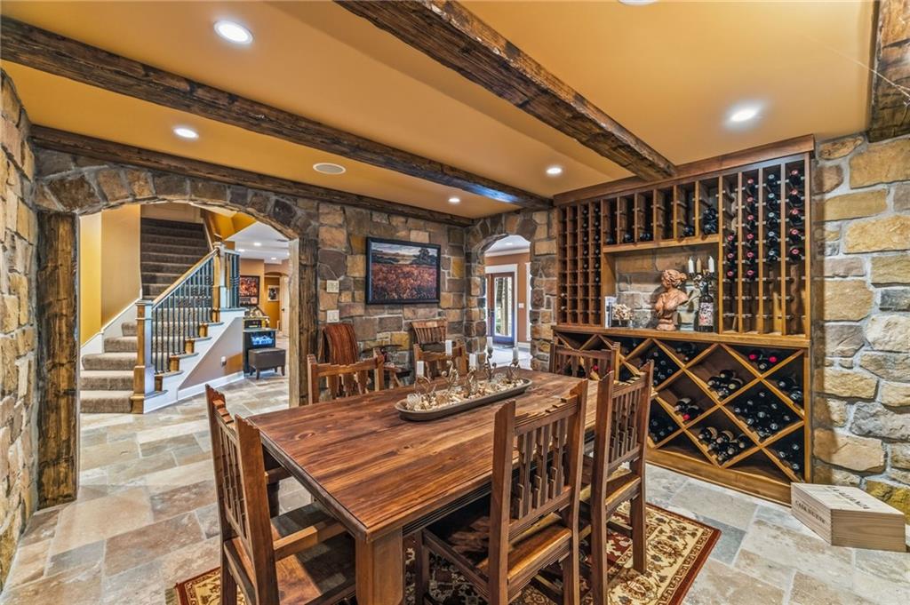 7435 Deer Ridge Drive