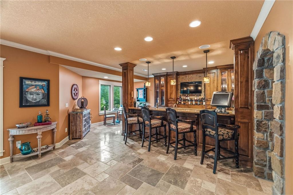 7435 Deer Ridge Drive