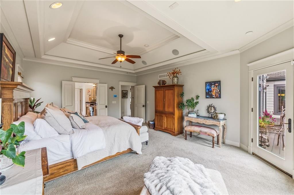 7435 Deer Ridge Drive