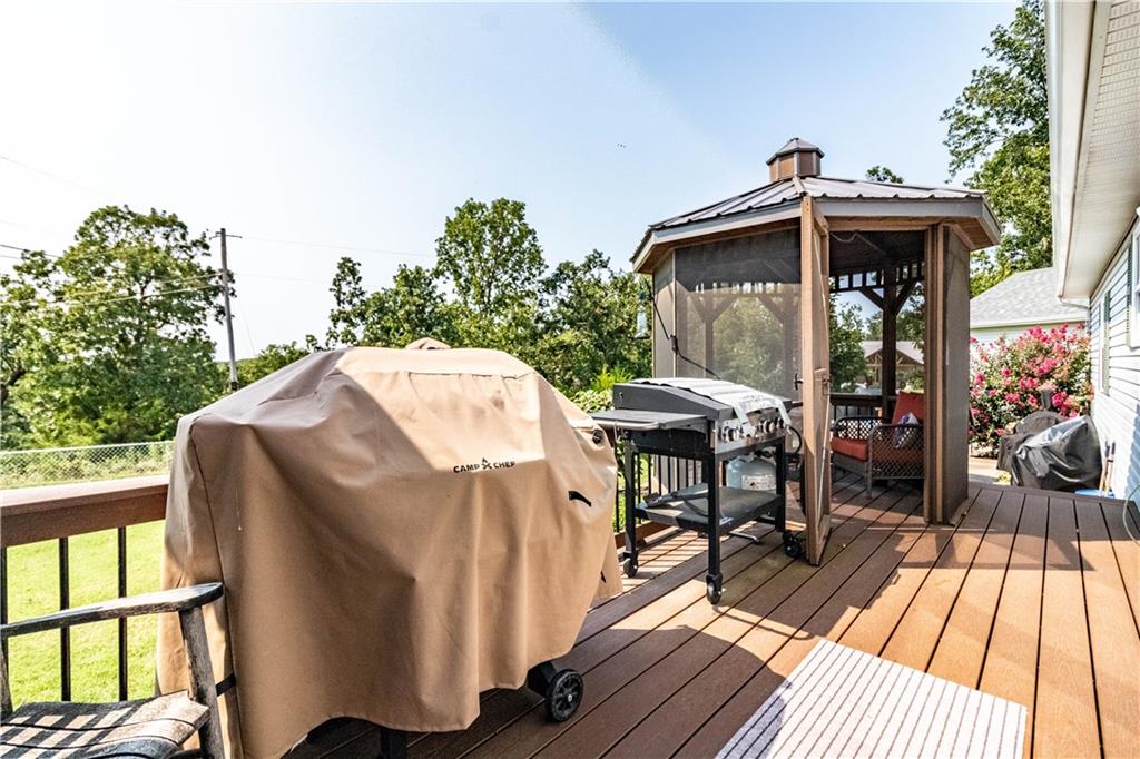 12338 Crestview Drive