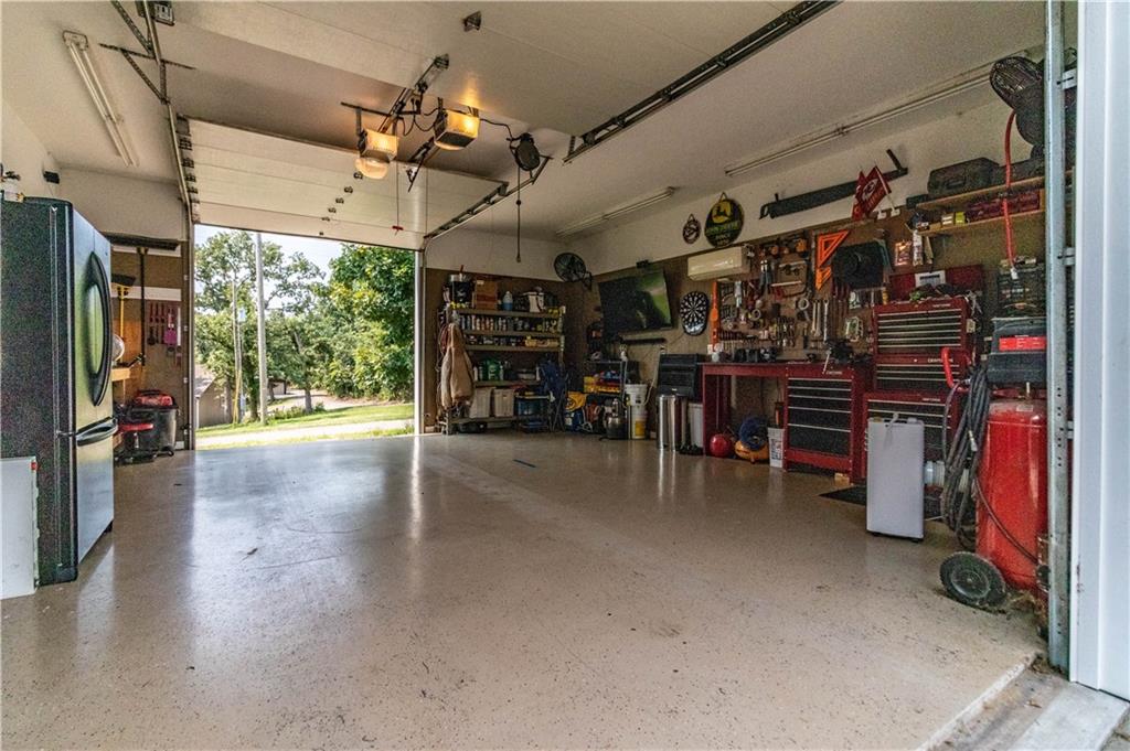 12338 Crestview Drive