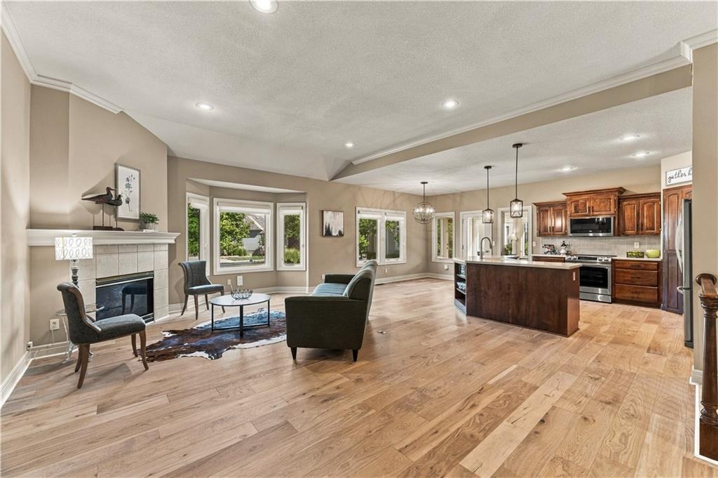 14325 Manor Court