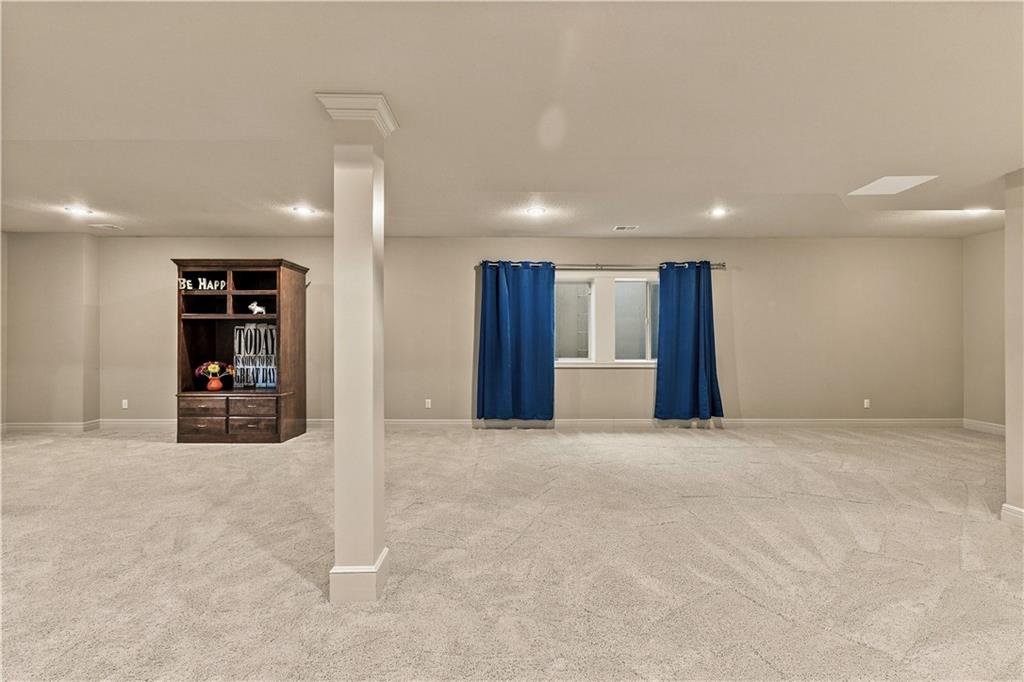 14325 Manor Court