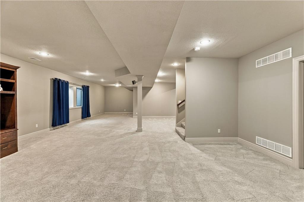 14325 Manor Court