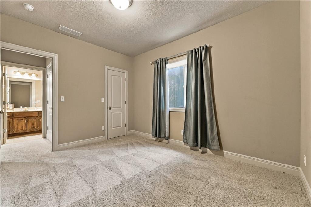 14325 Manor Court