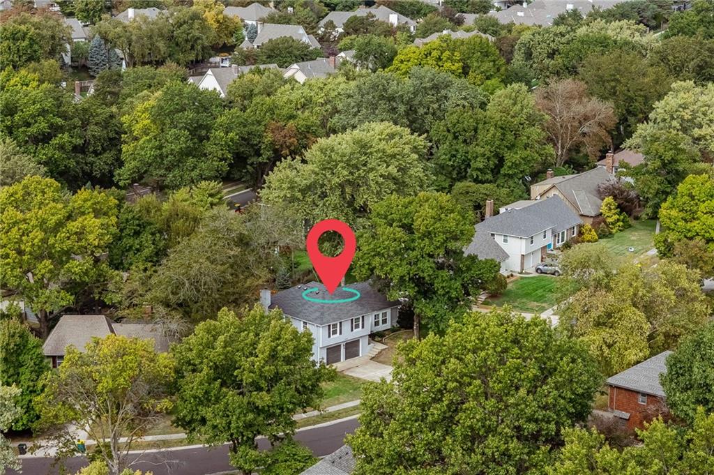 9300 Beverly Drive