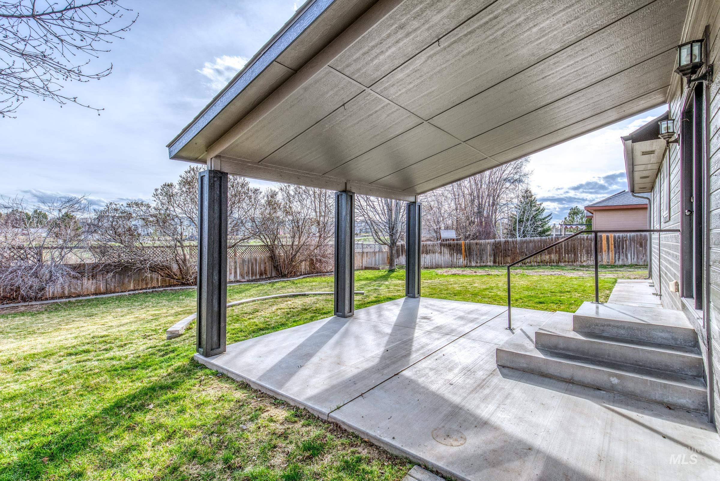 731 W Tallulah Drive