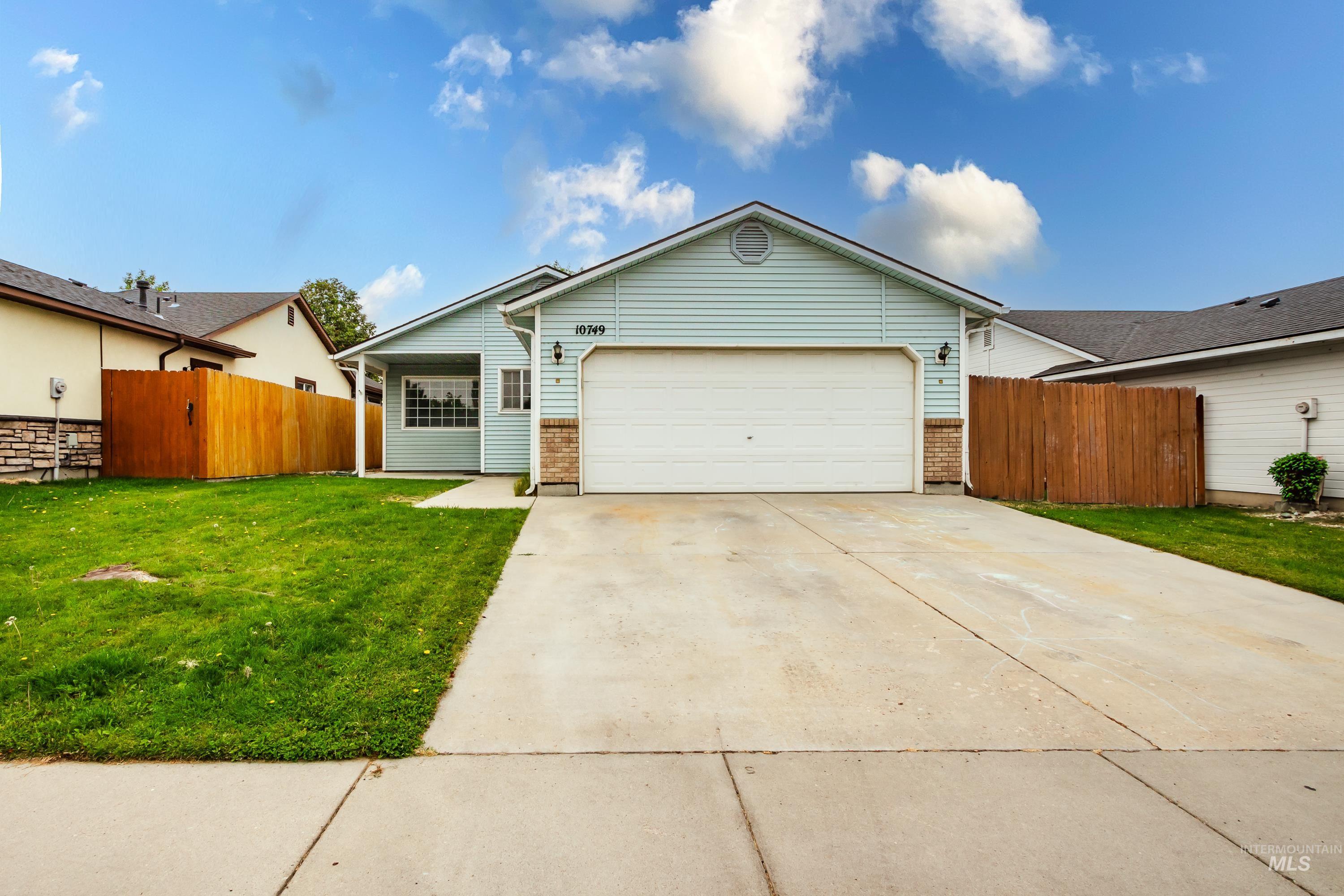 10749 W Susan