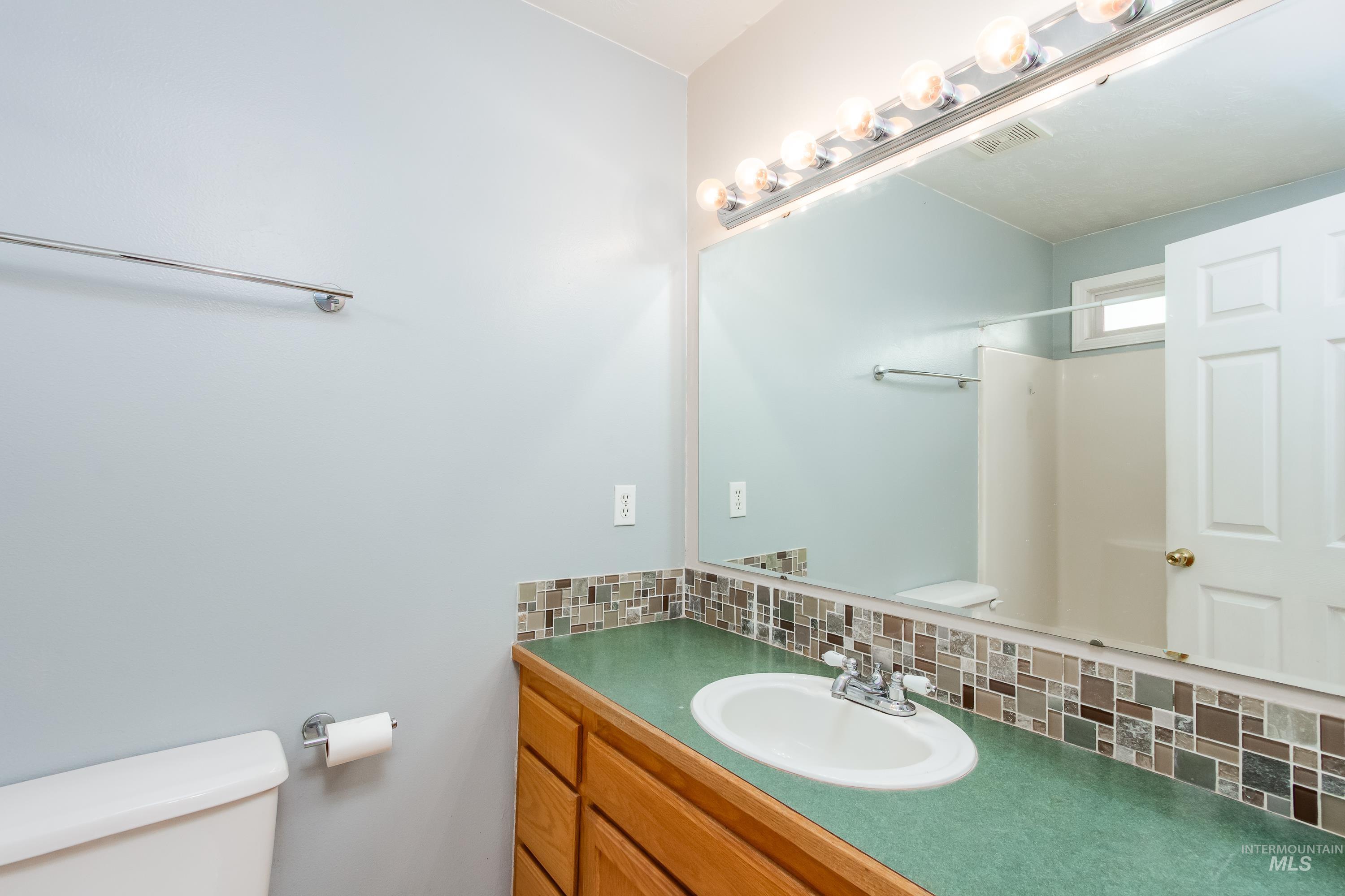 10749 W Susan