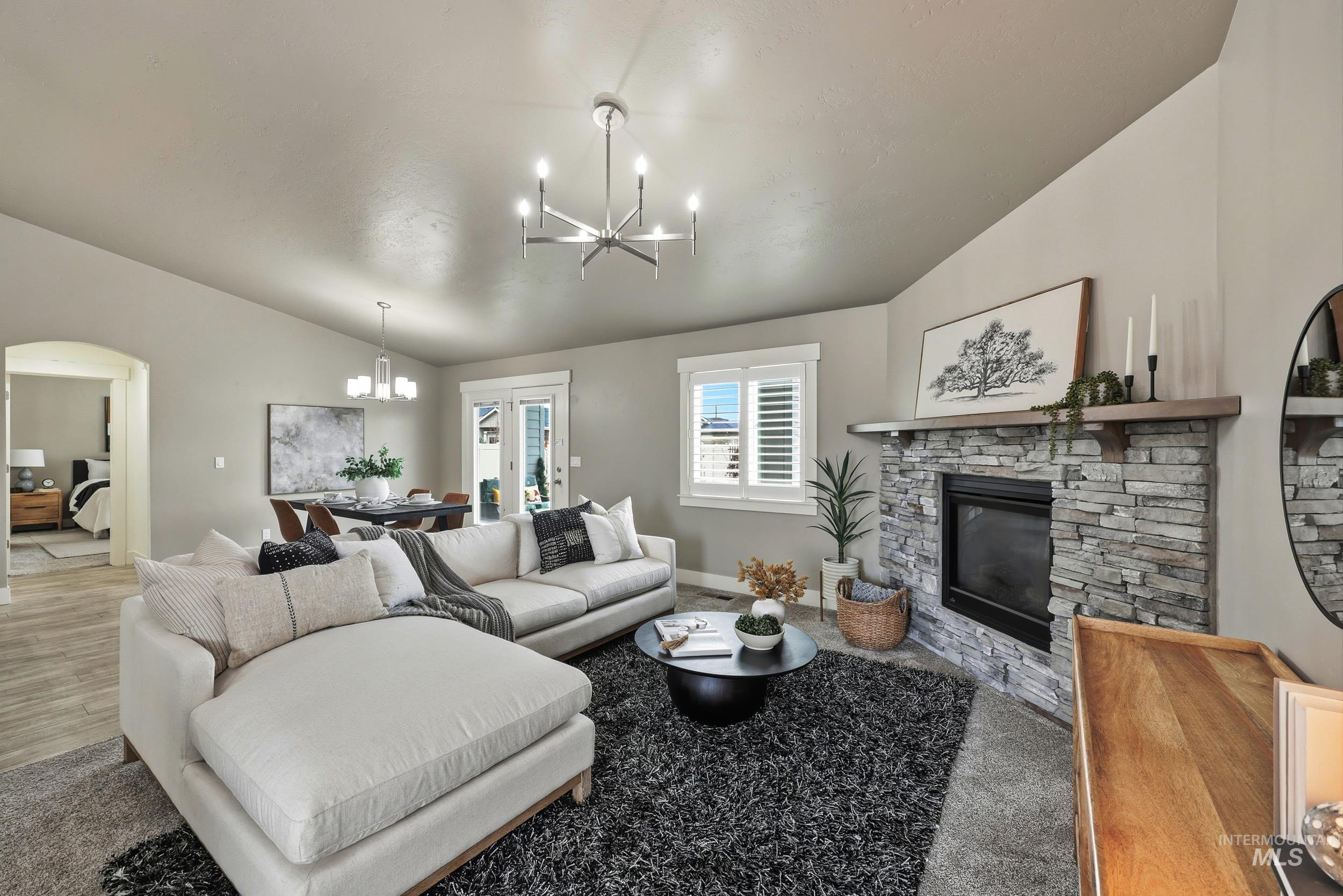 5899 W Cavendale Dr