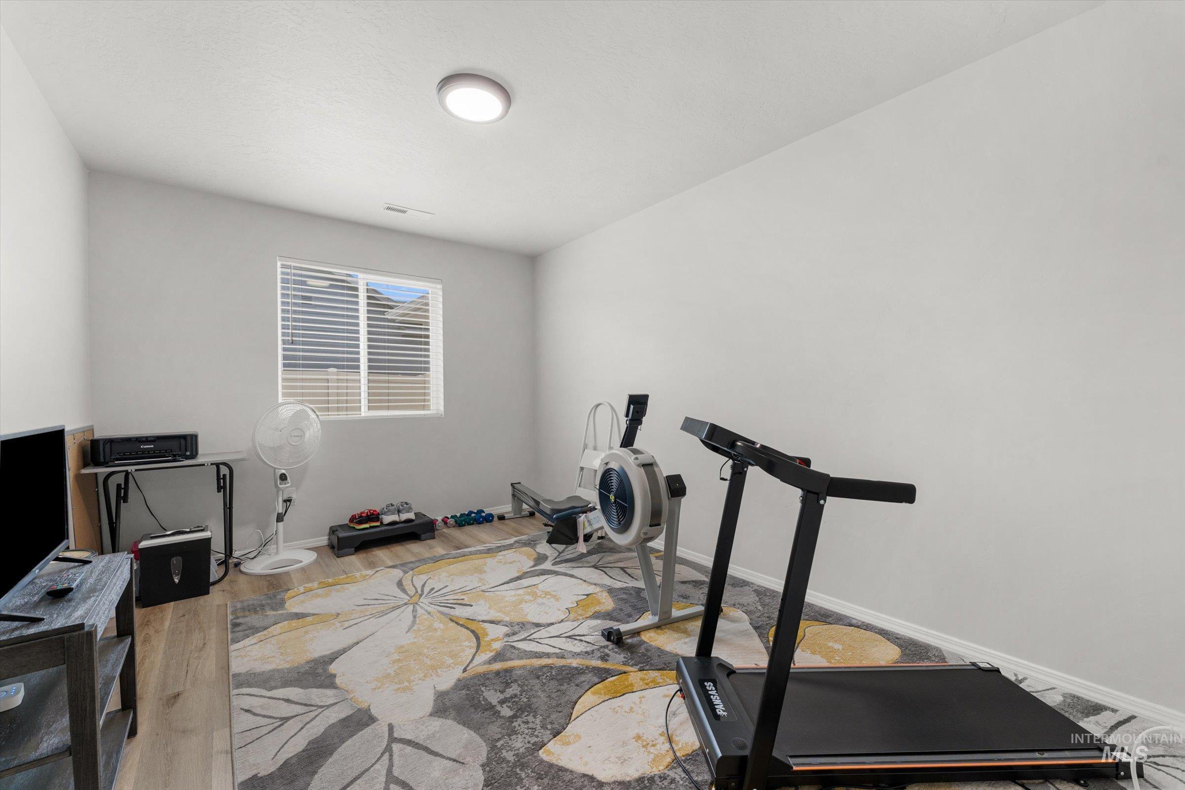 11200 W Lenova St