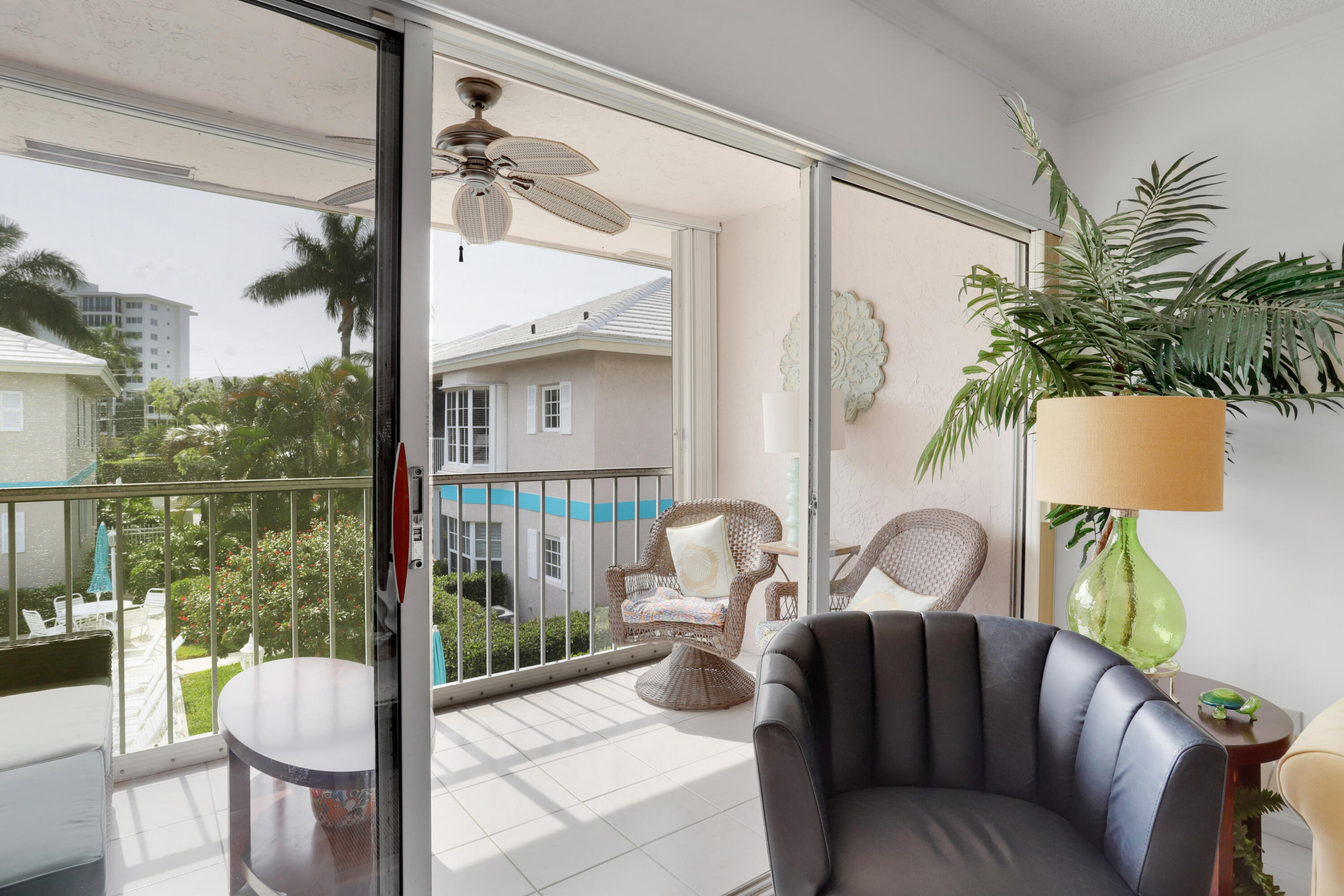 75 Venetian Drive D-13