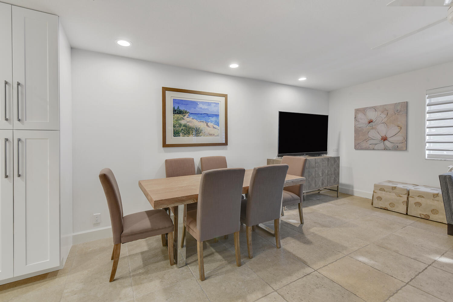 250 S Ocean Boulevard Unit: 275