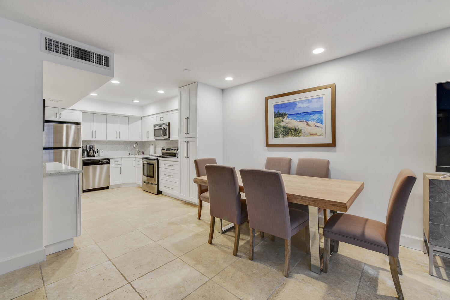 250 S Ocean Boulevard Unit: 275