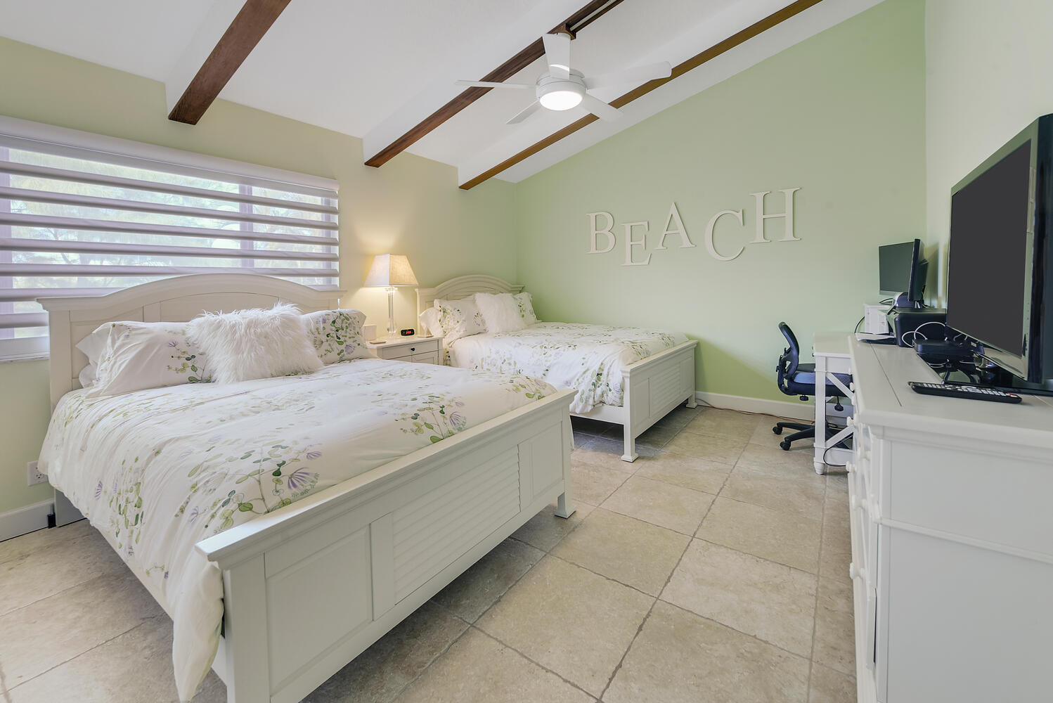 250 S Ocean Boulevard Unit: 275