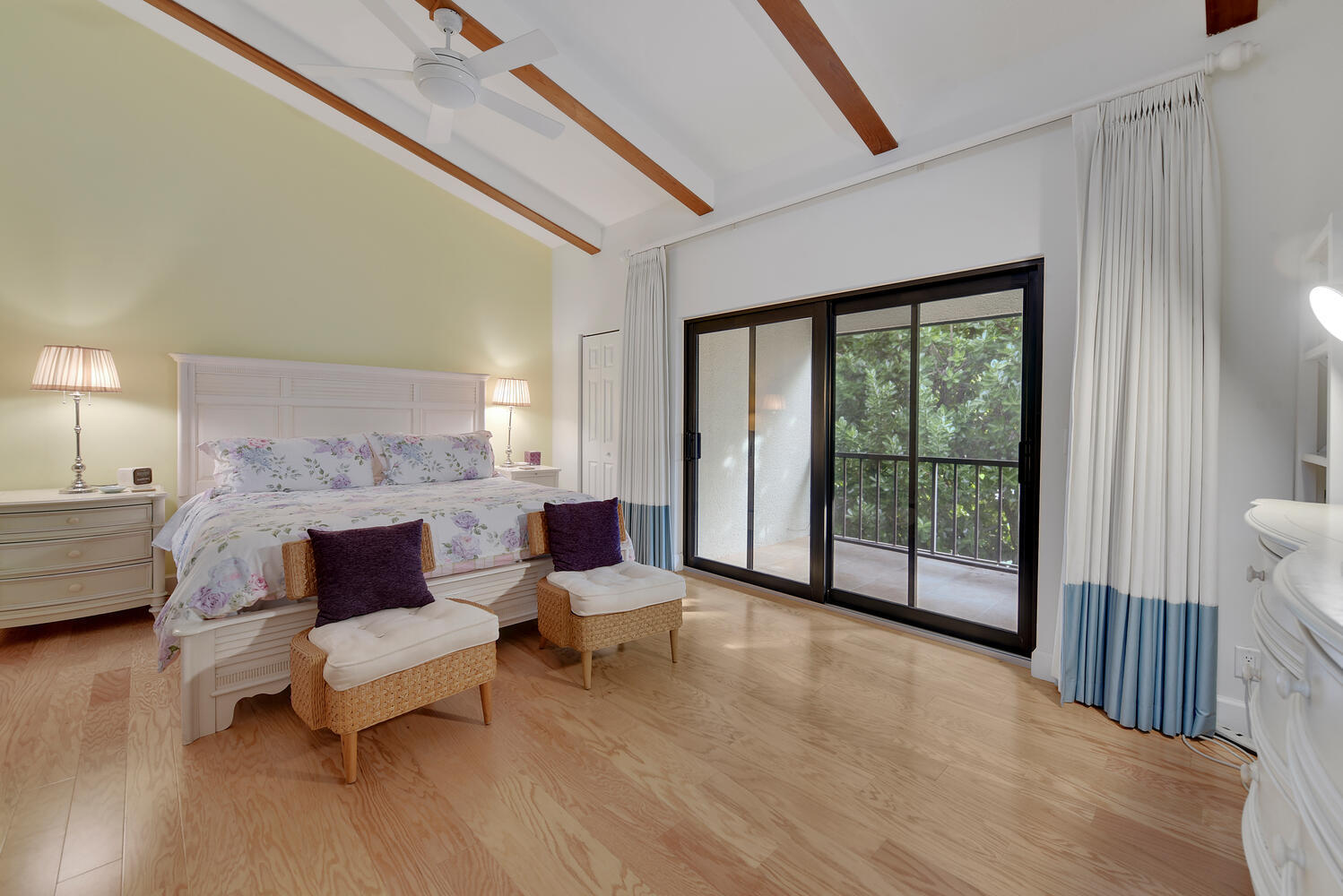 250 S Ocean Boulevard Unit: 275