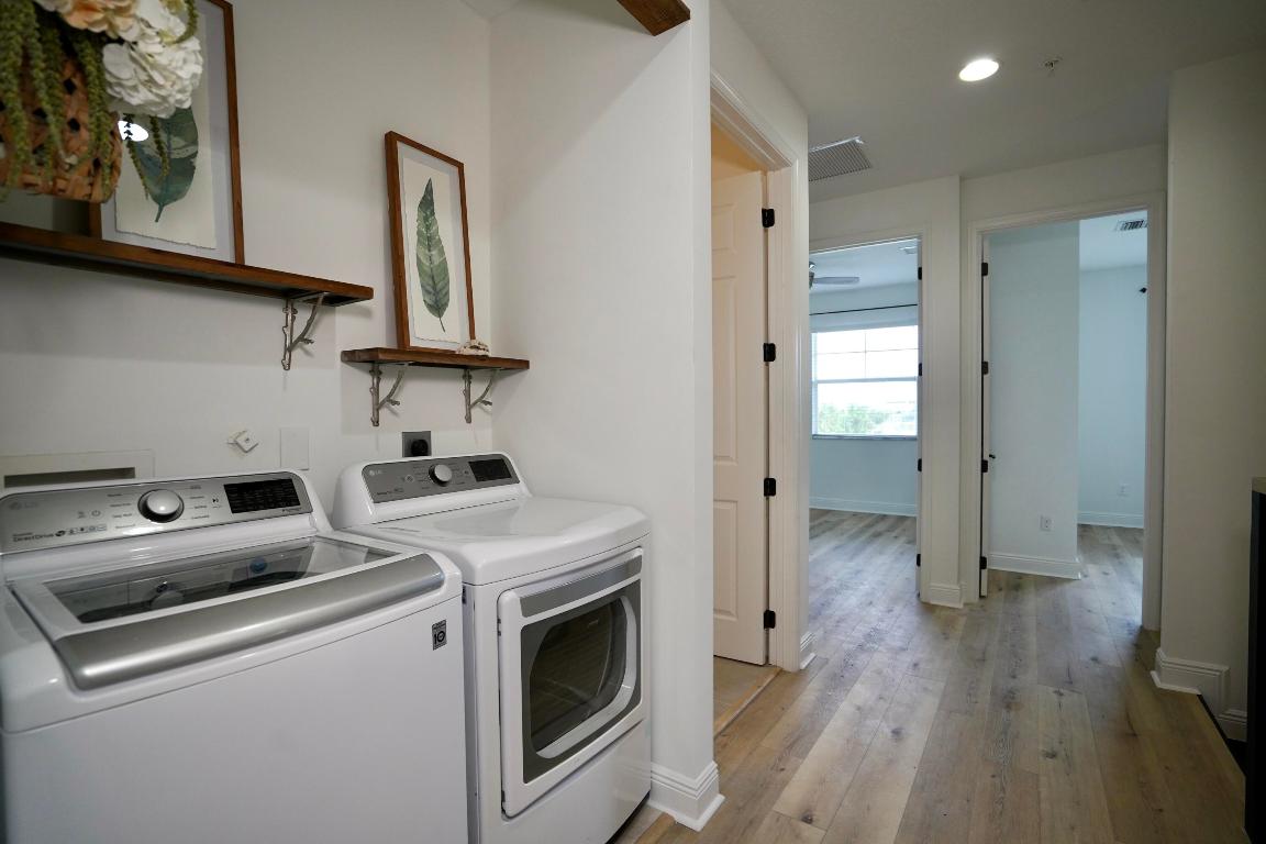 229 N Latitude Circle