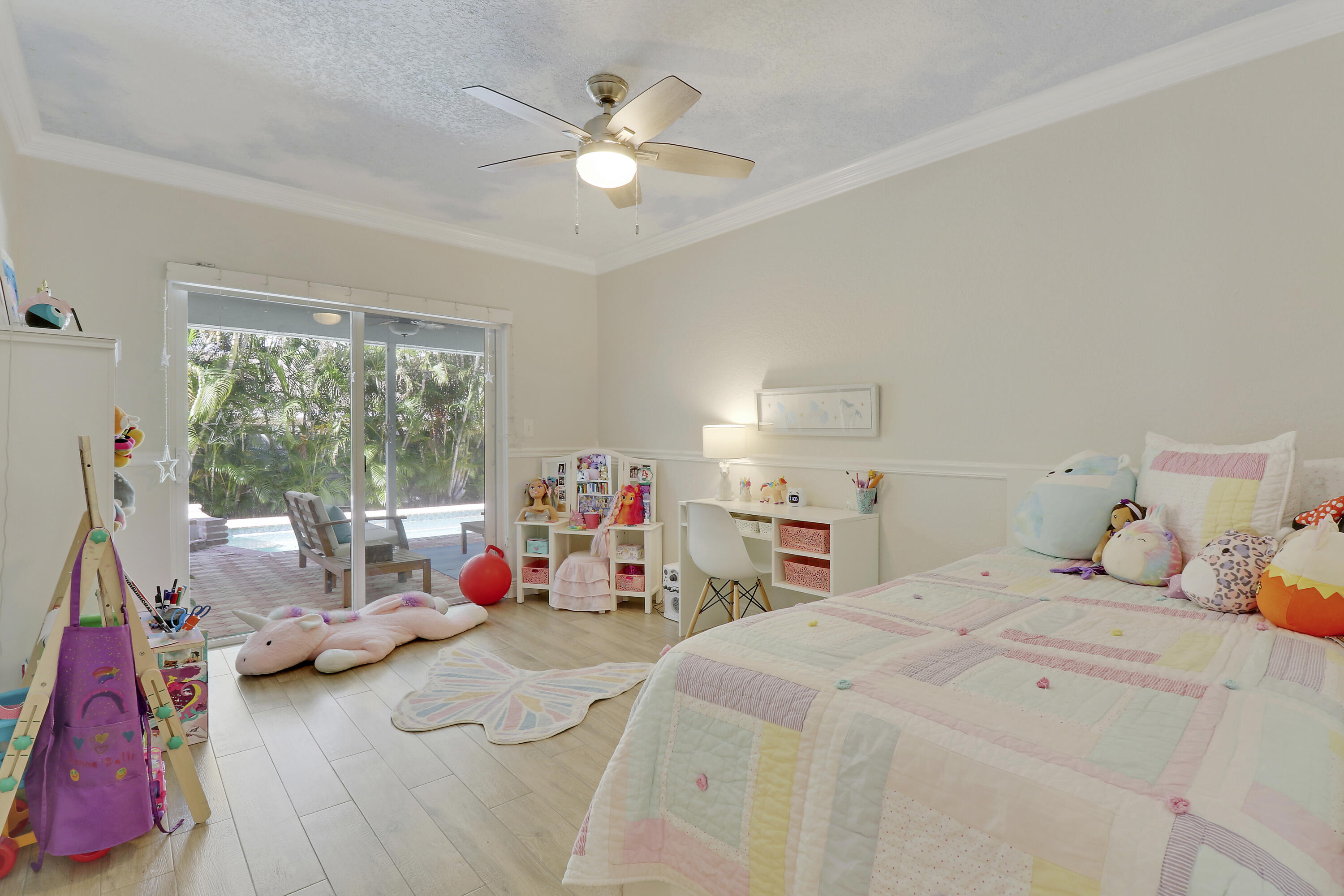 17723 Foxglove Lane