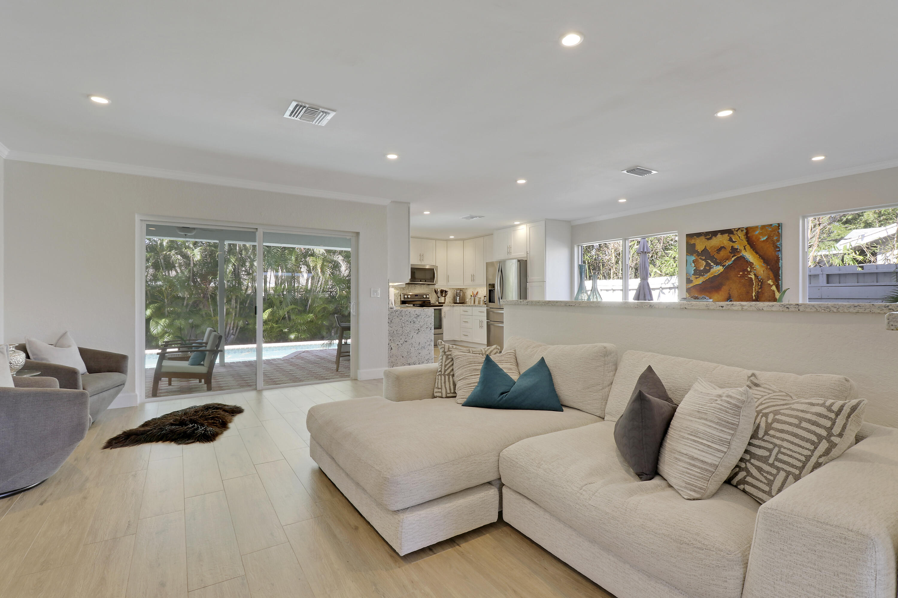 17723 Foxglove Lane