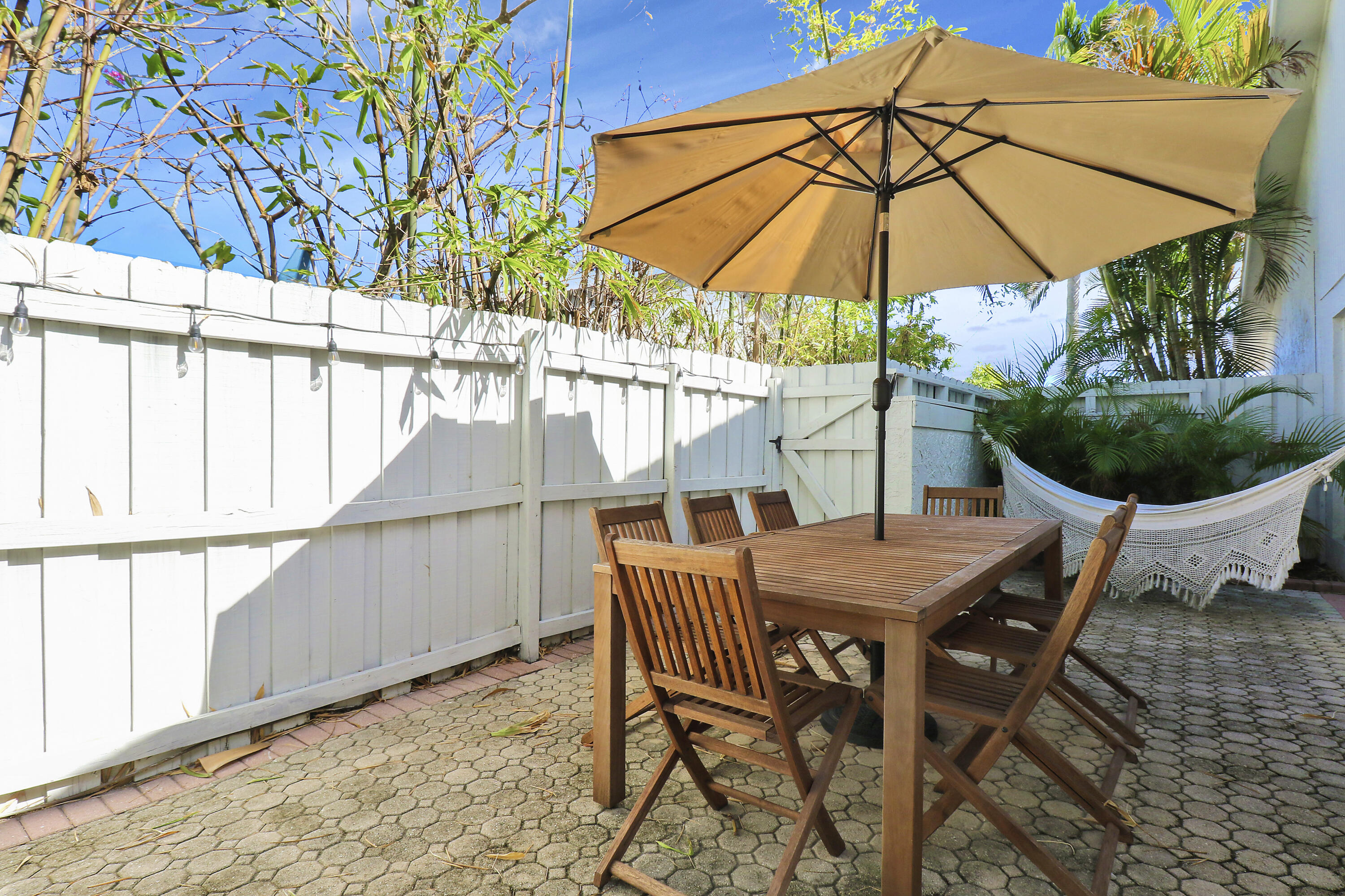 17723 Foxglove Lane