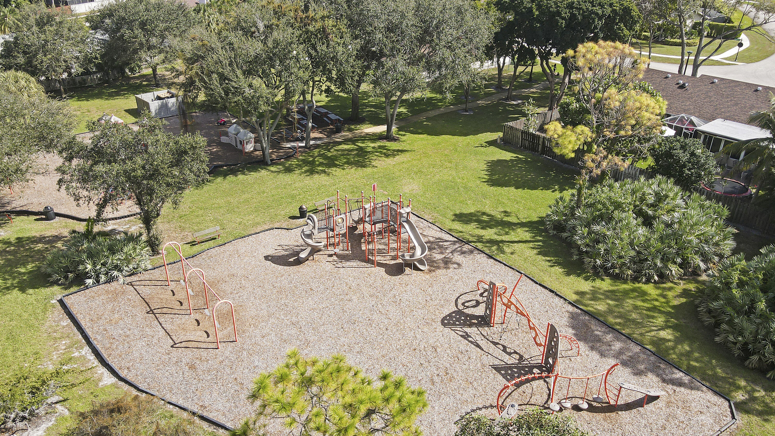 17723 Foxglove Lane