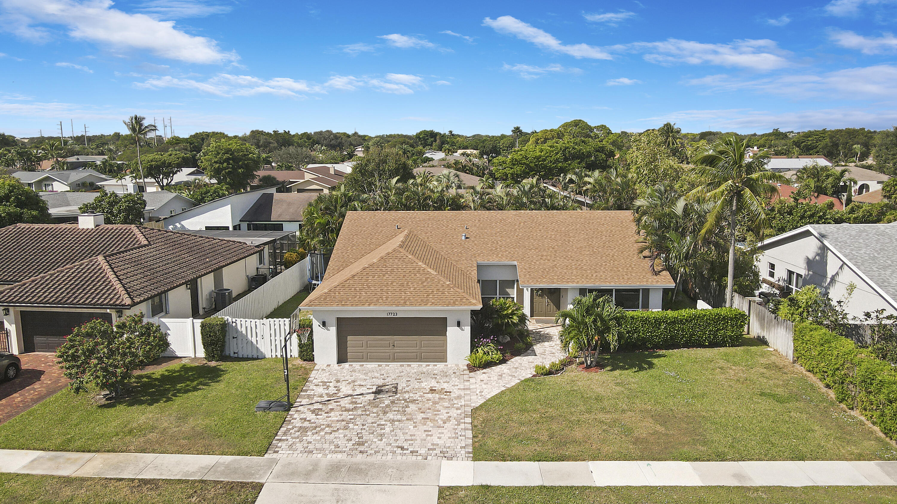 17723 Foxglove Lane