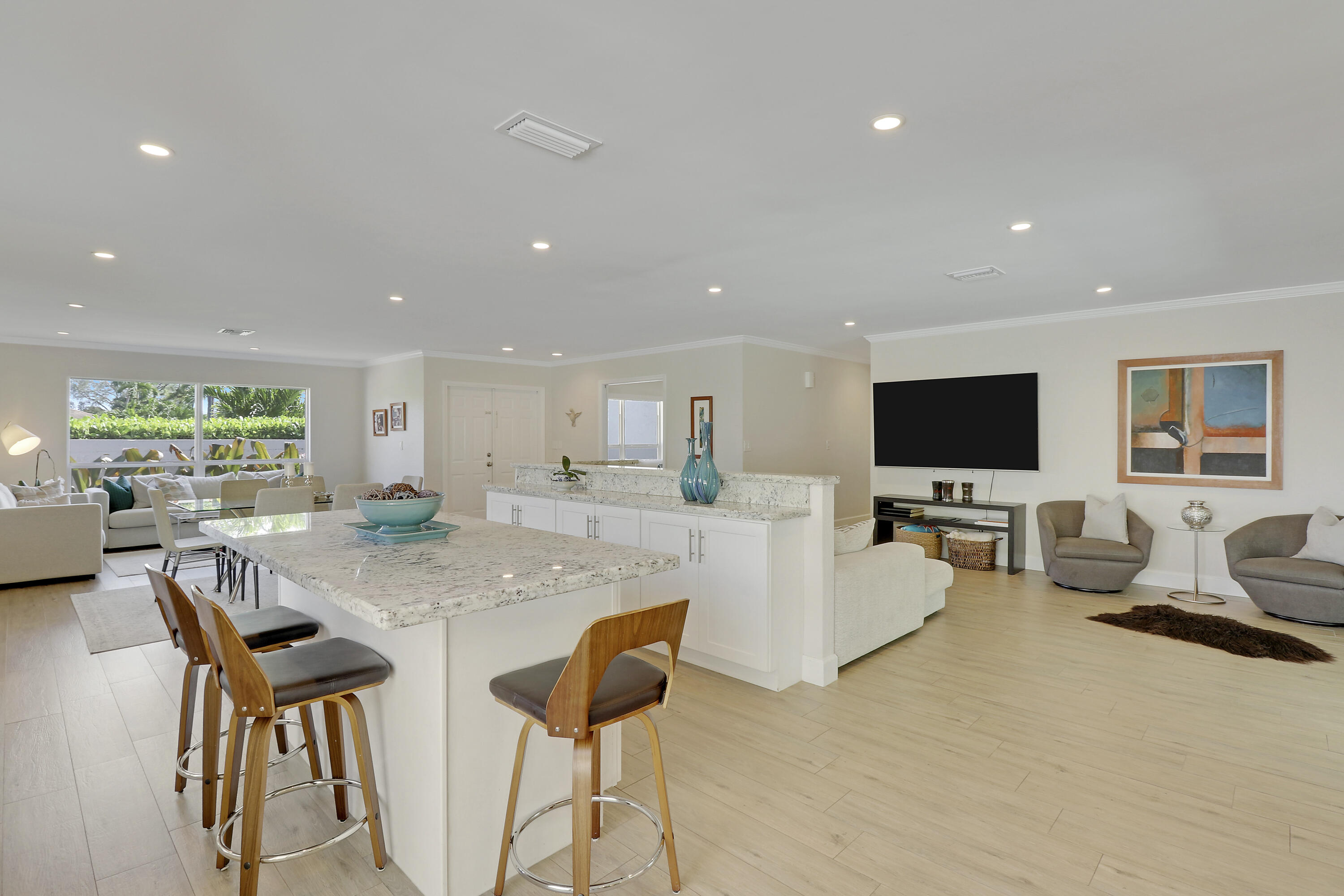 17723 Foxglove Lane