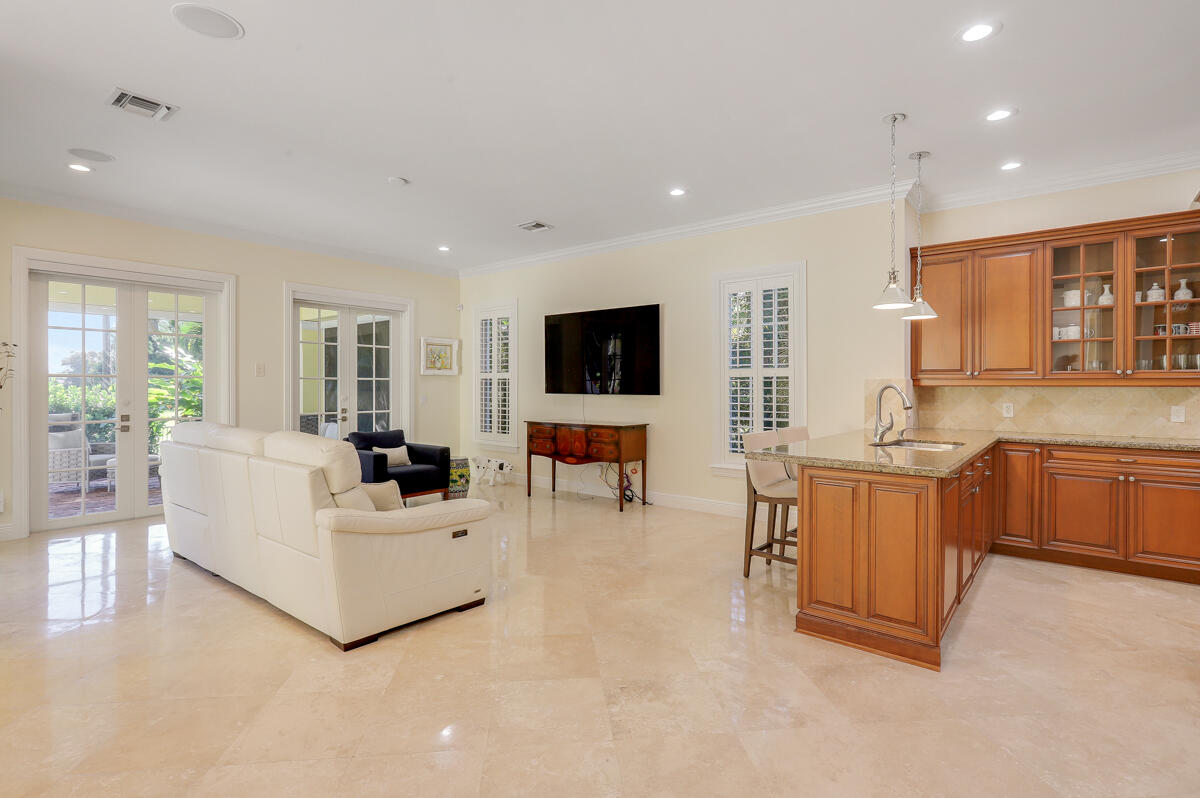 8050 Fairway Trail