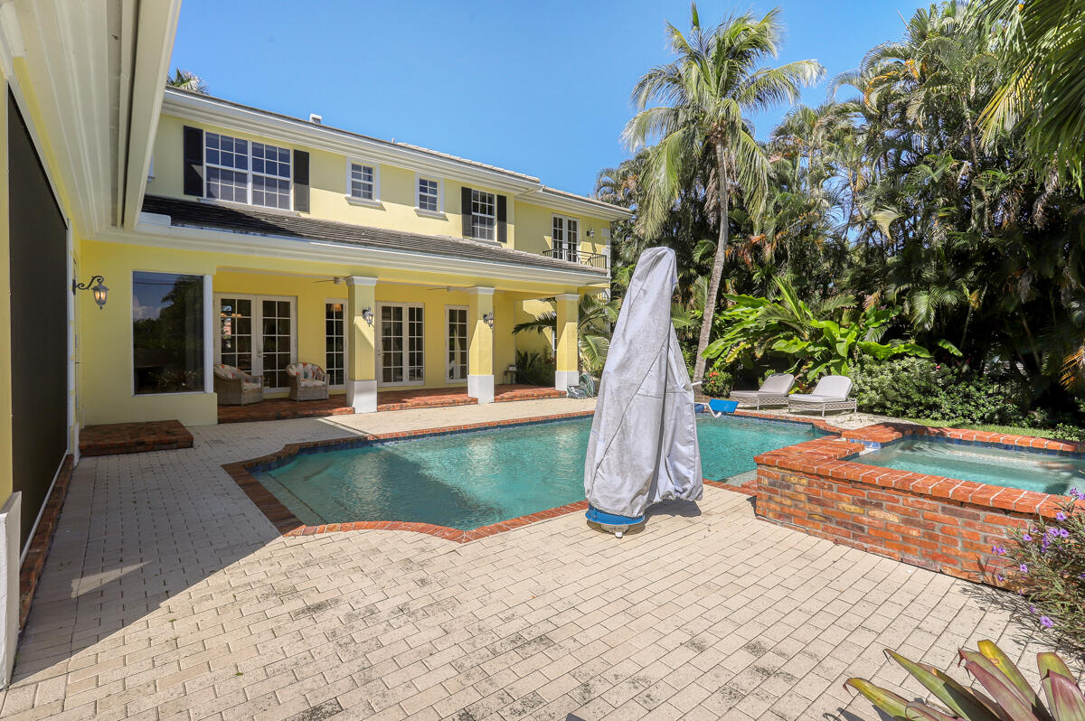8050 Fairway Trail