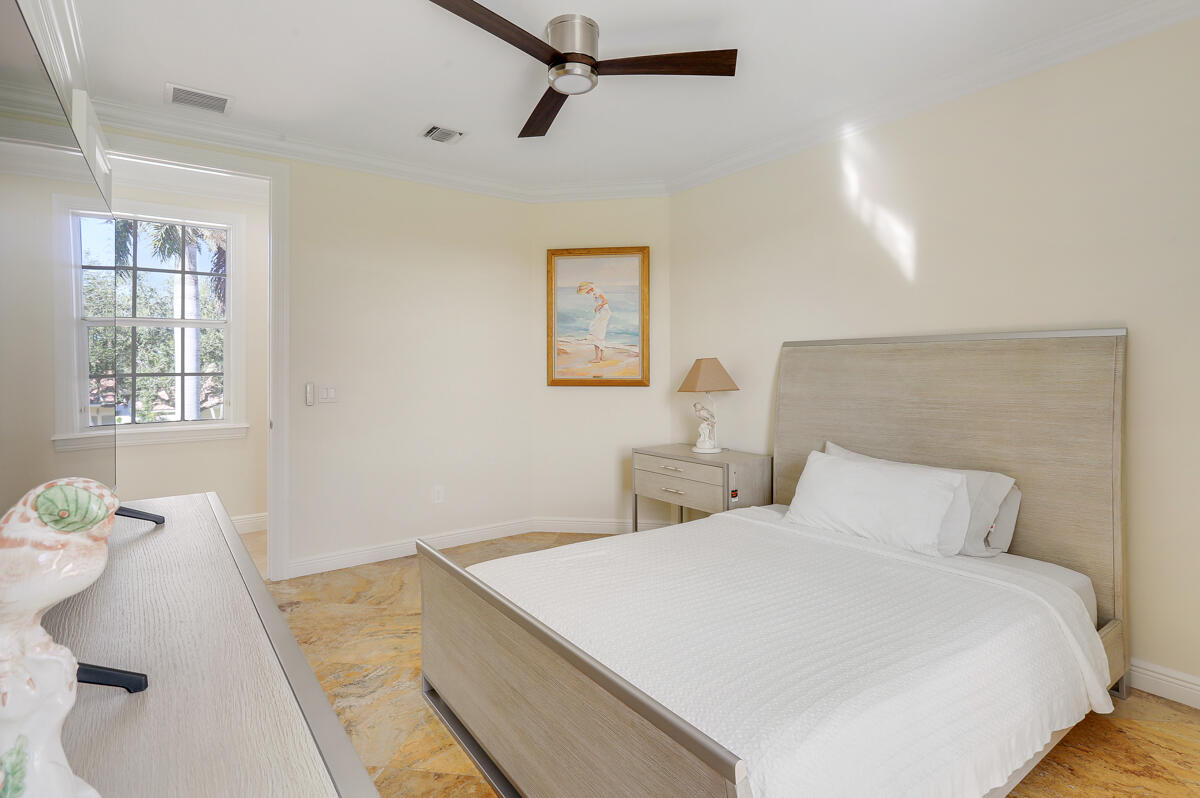 8050 Fairway Trail