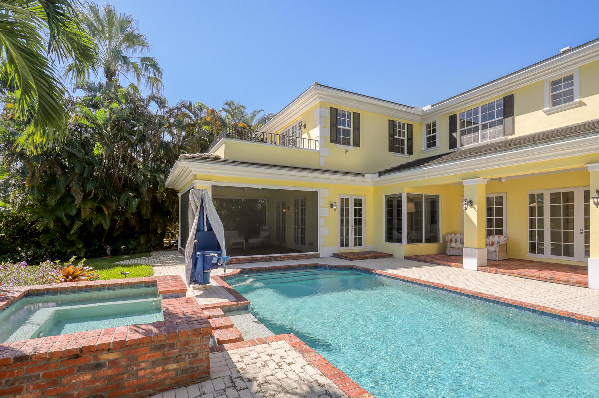 8050 Fairway Trail