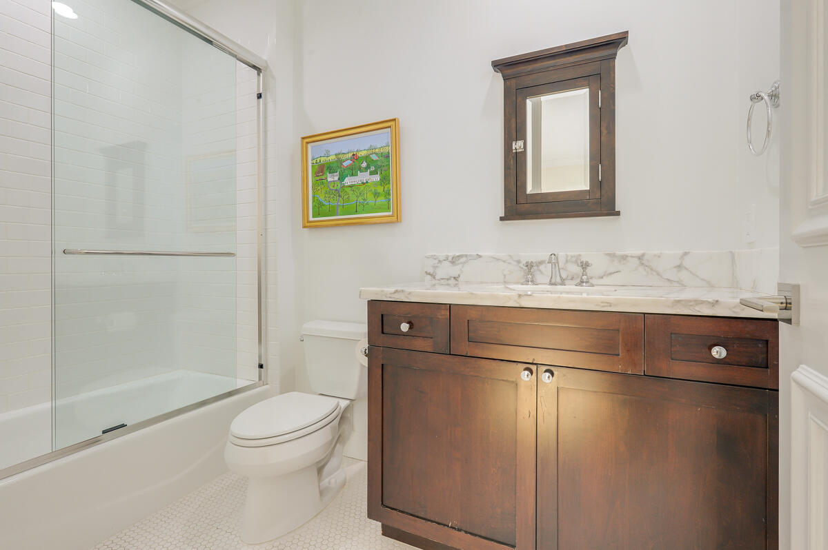 8050 Fairway Trail