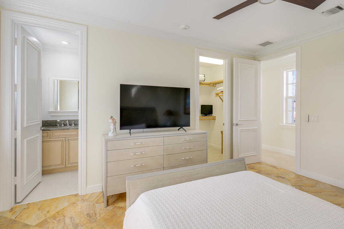 8050 Fairway Trail