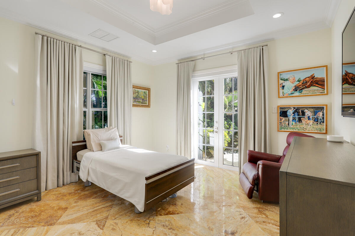 8050 Fairway Trail