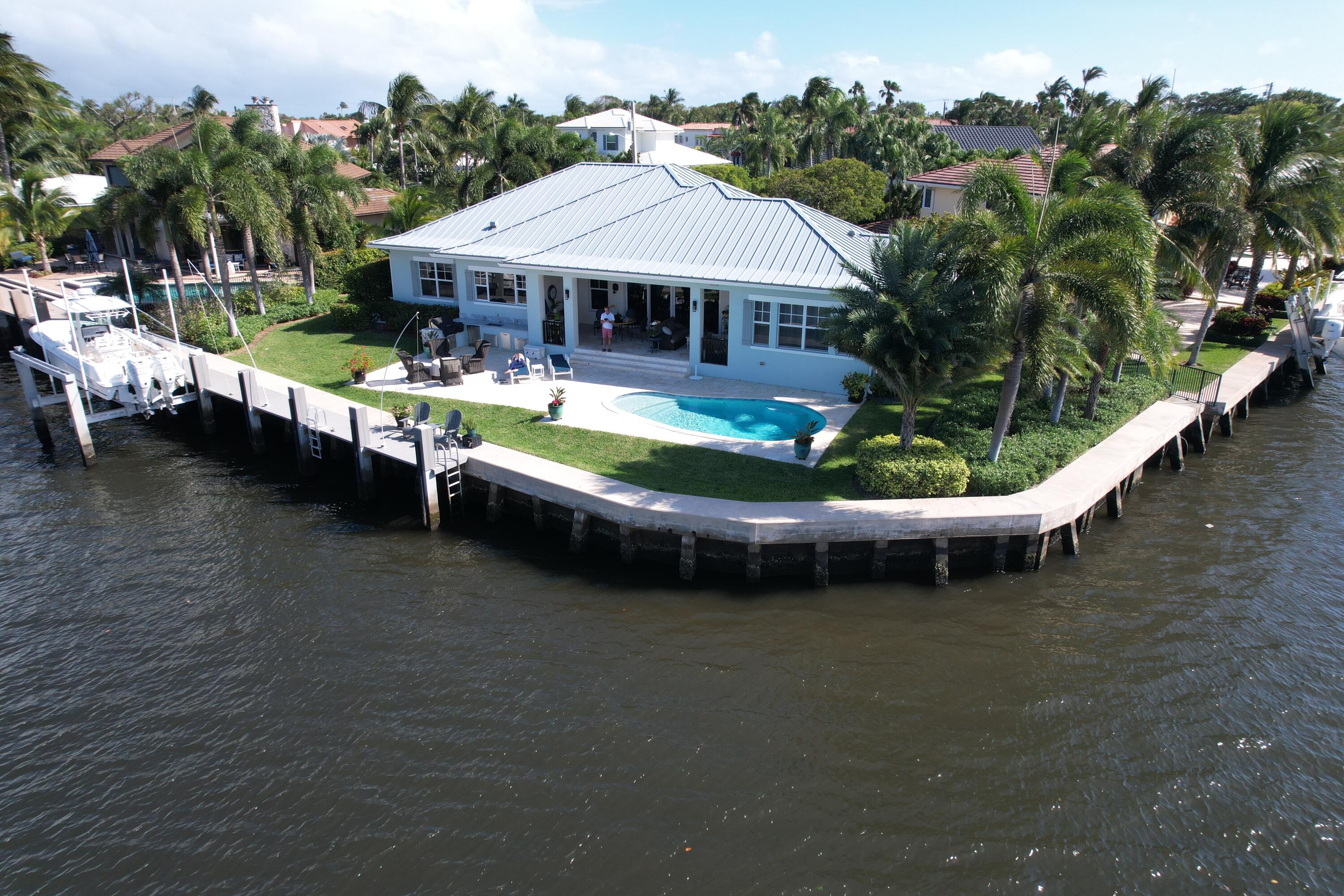 36 Ixora Way