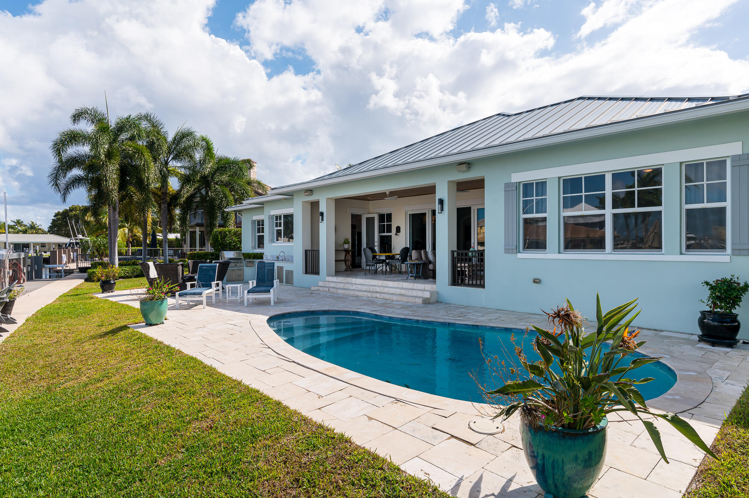 36 Ixora Way