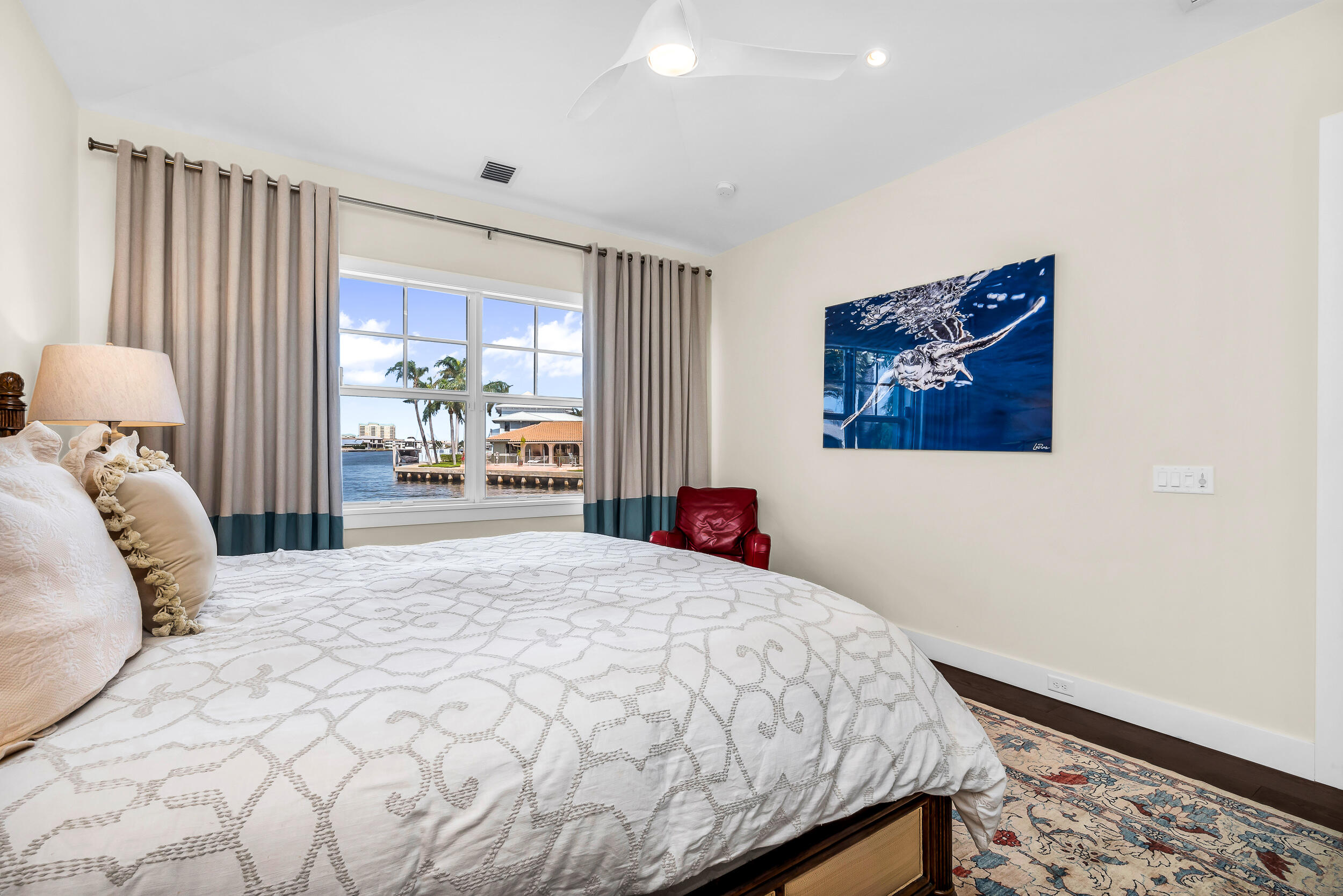 36 Ixora Way