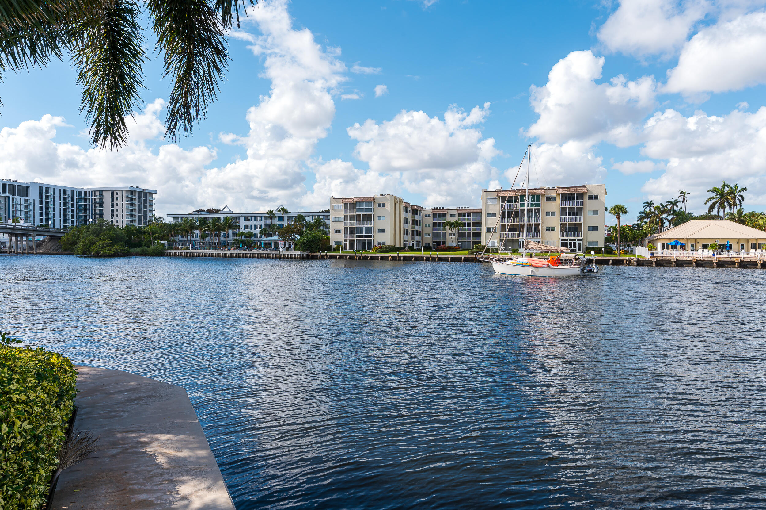 36 Ixora Way