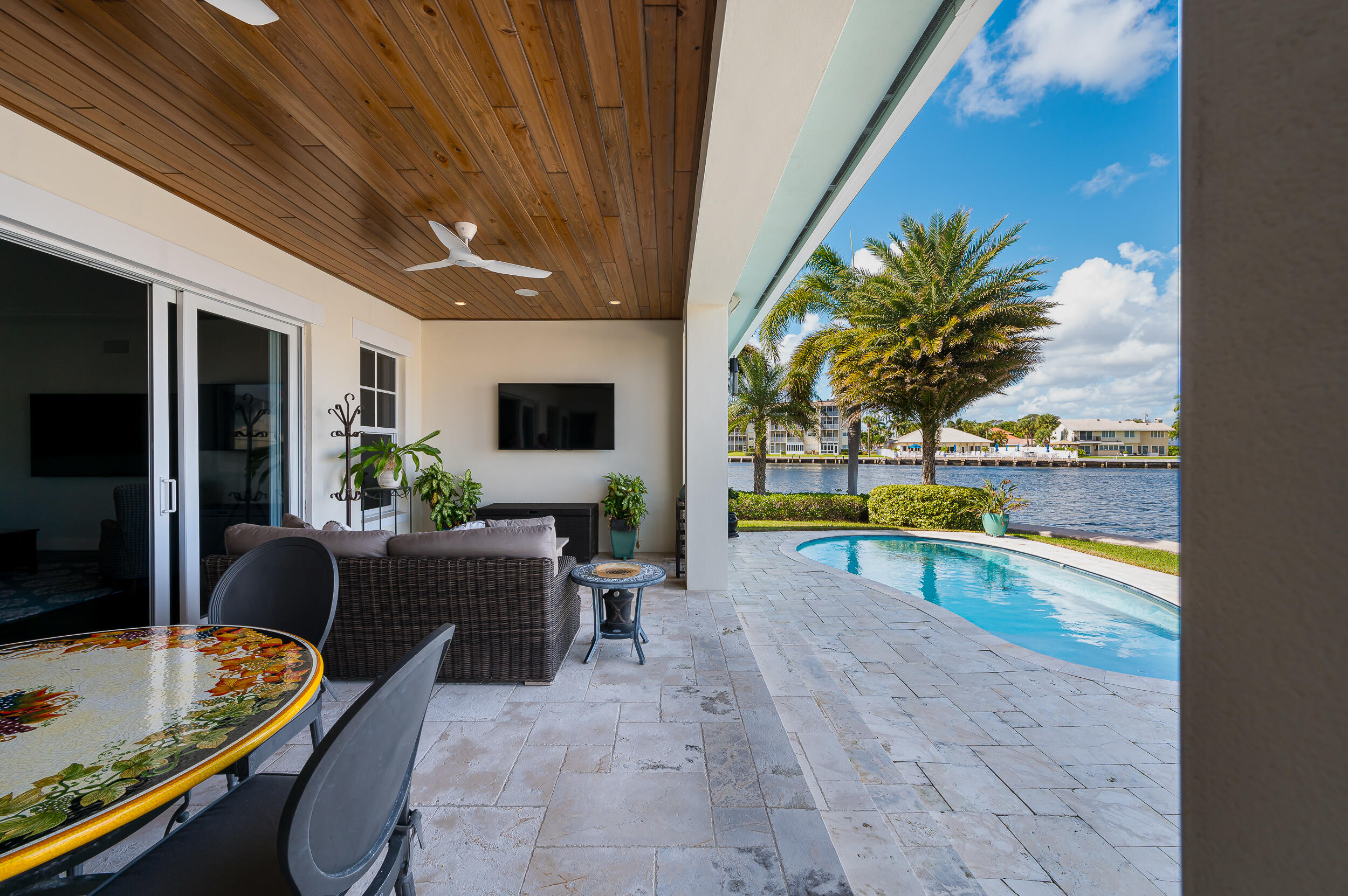 36 Ixora Way