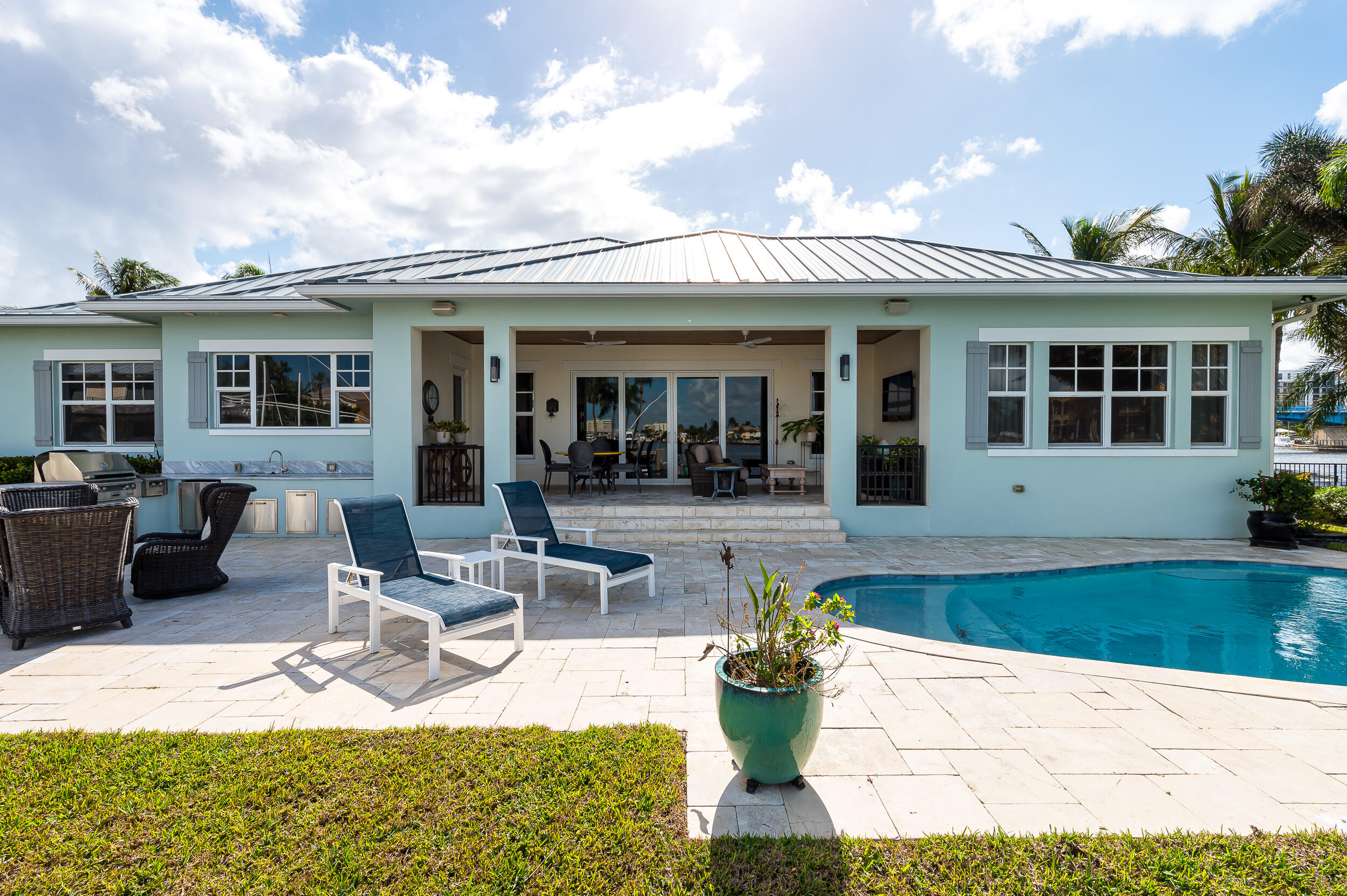 36 Ixora Way
